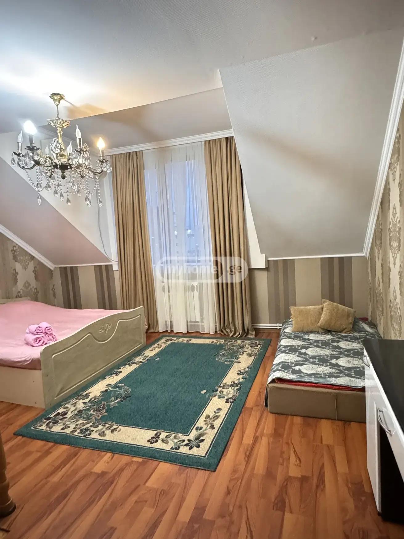 5-Room Apartment For Daily Rent In Batumi, Tengiz Makatsaria St, 9, 150 M² — 290 ₾ Per Day view 10