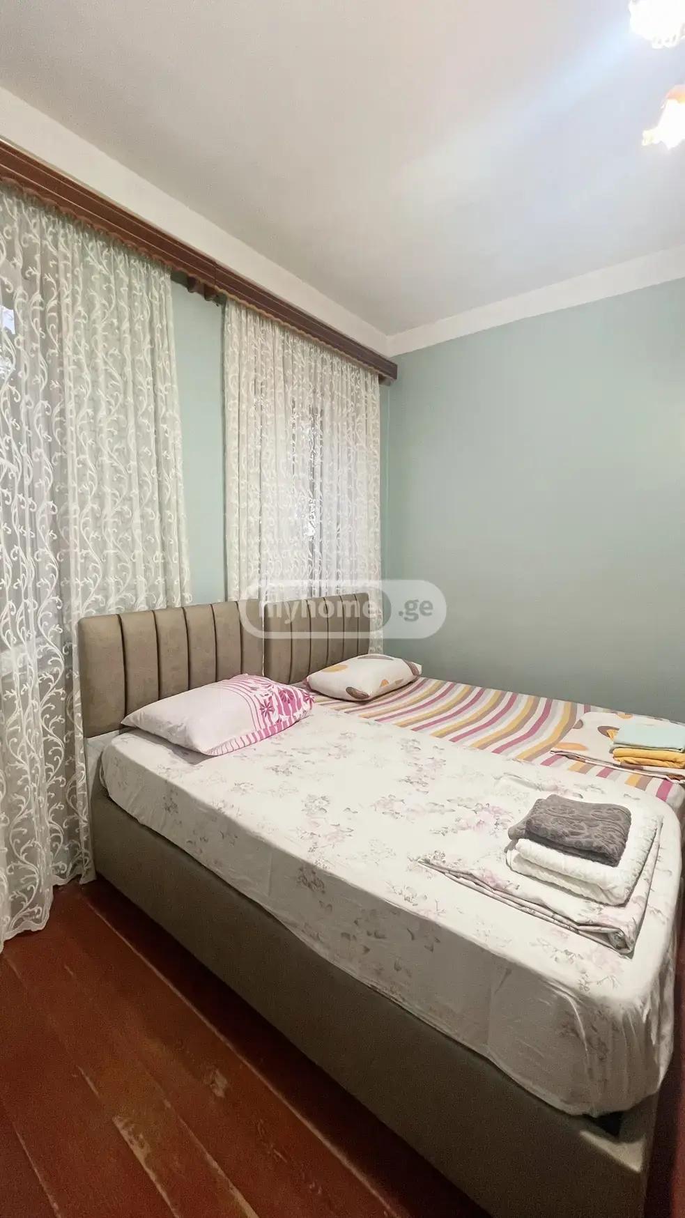 6-Room House In Batumi, Urekhi St, 33, 100 M², Is Available For Daily Rent For 300 ₾ view 5