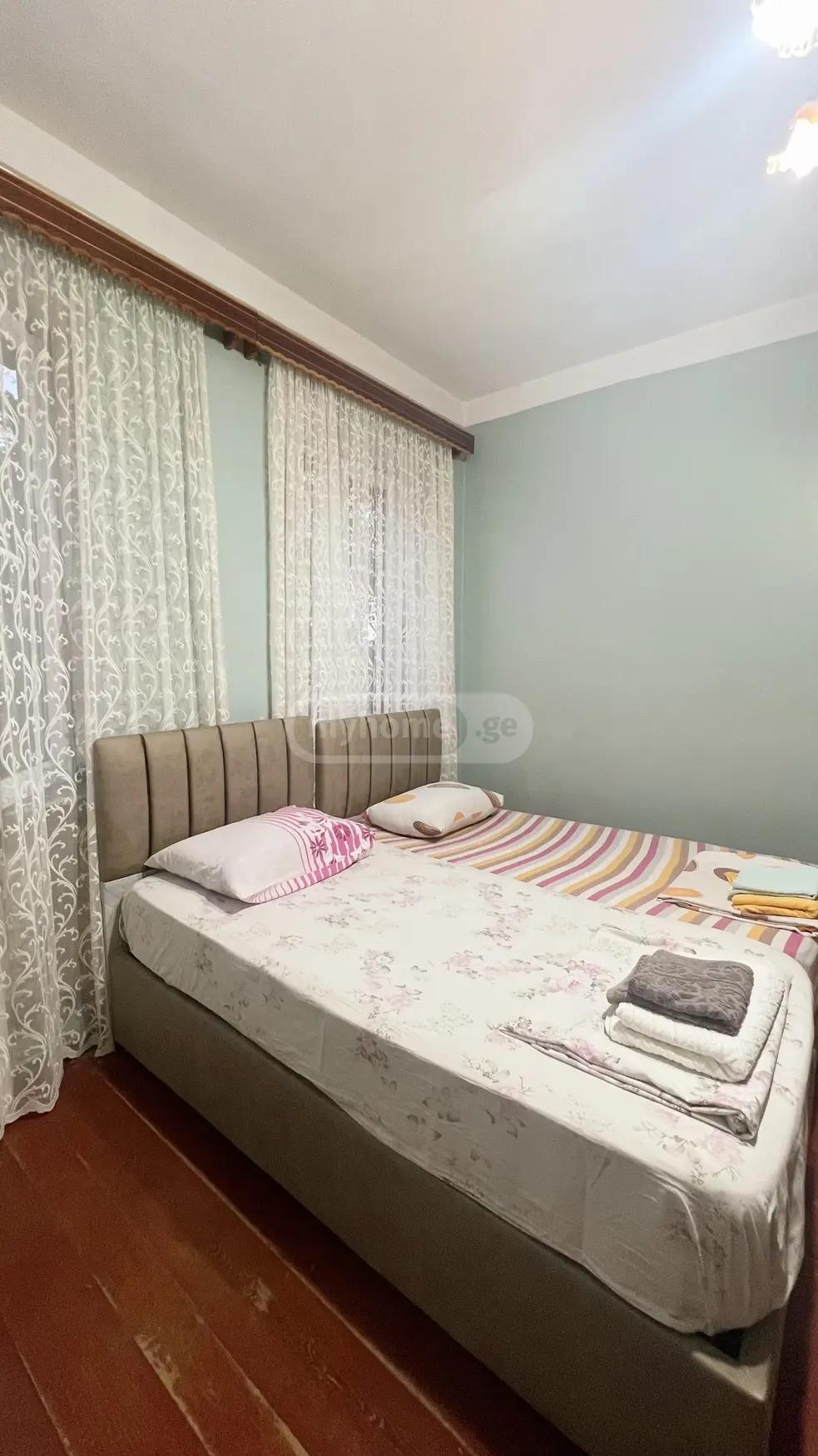 6-Room House In Batumi, Urekhi St, 33, 100 M², Is Available For Daily Rent For 240 ₾ view 5