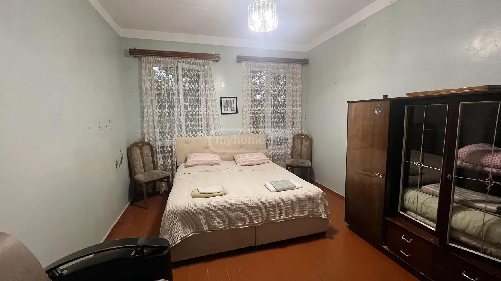 6-Room House In Batumi, Urekhi St, 33, 100 M², Is Available For Daily Rent For 240 ₾ view 8