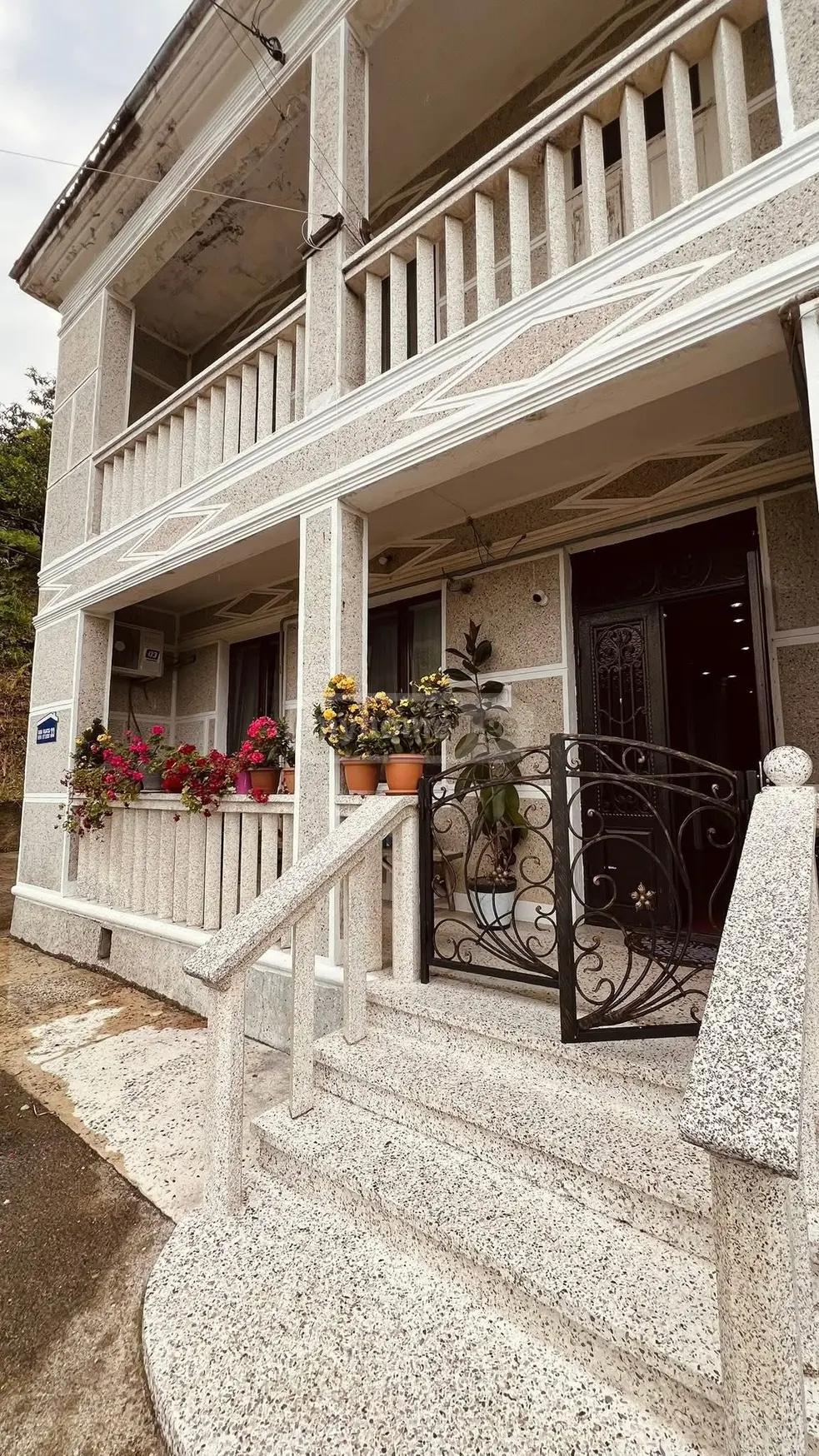 6-Room House In Batumi, Urekhi St, 33, 100 M², Is Available For Daily Rent For 240 ₾ view 12