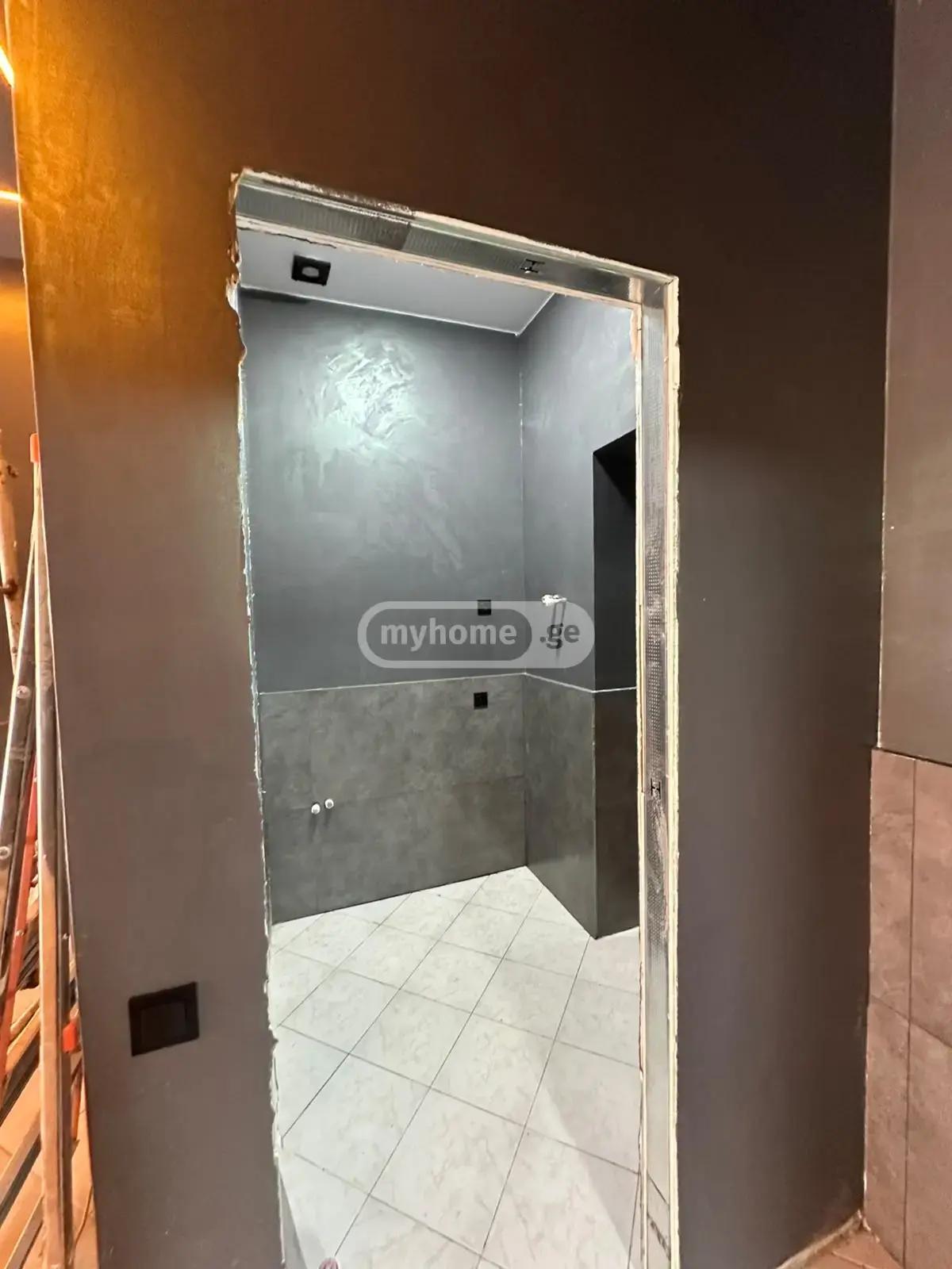 Commercial Property For Rent: 54 M² In Batumi, Noe Zhordania St, 10 – $1,200 view 4