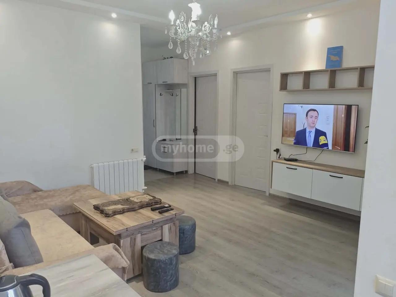 3-Room Apartment For Daily Rent In Batumi, Mamia Varshanidze St, 99, 54 M² — 130 ₾ Per Day view 1