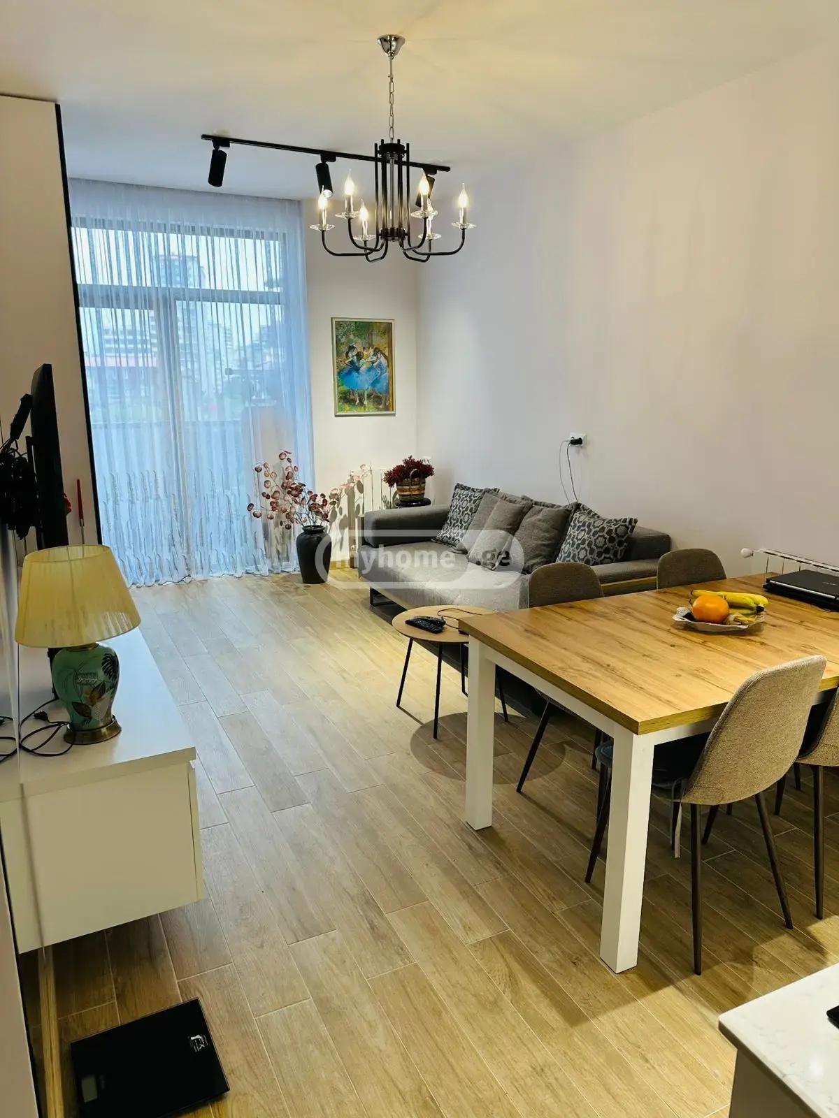 2-Room Apartment For Daily Rent In Batumi, Intourist Residence, 40 M² — 180 ₾ Per Day view 2