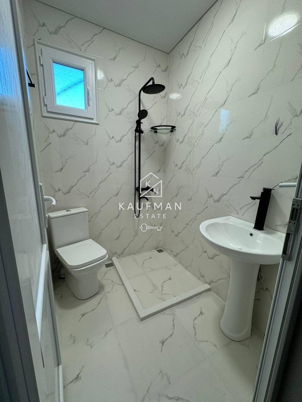 3-Room House For Rent In Batumi, Ivane Javakhishvili St, 56 view 5