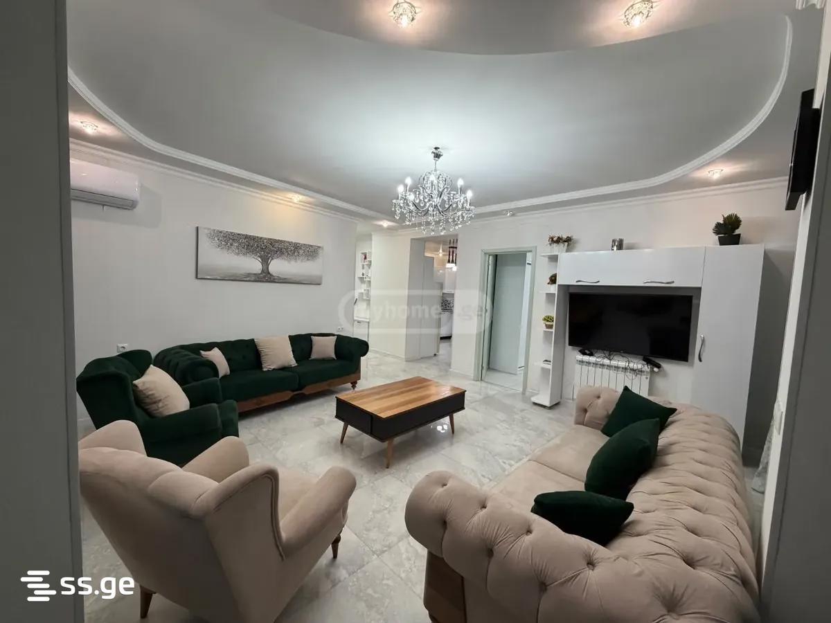 4-Room Apartment For Sale In Batumi, Alexander Pushkin St, 130 view 2