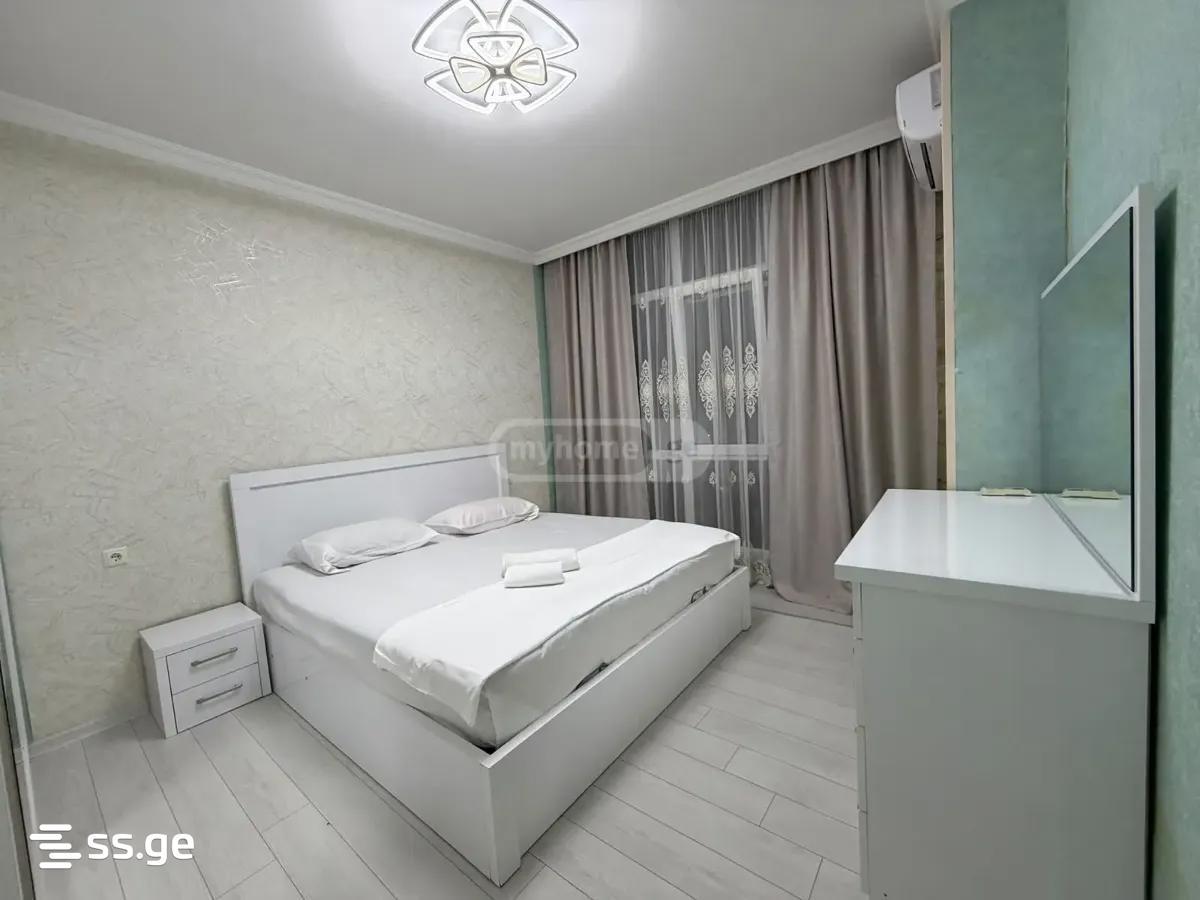 4-Room Apartment For Sale In Batumi, Alexander Pushkin St, 130 view 5