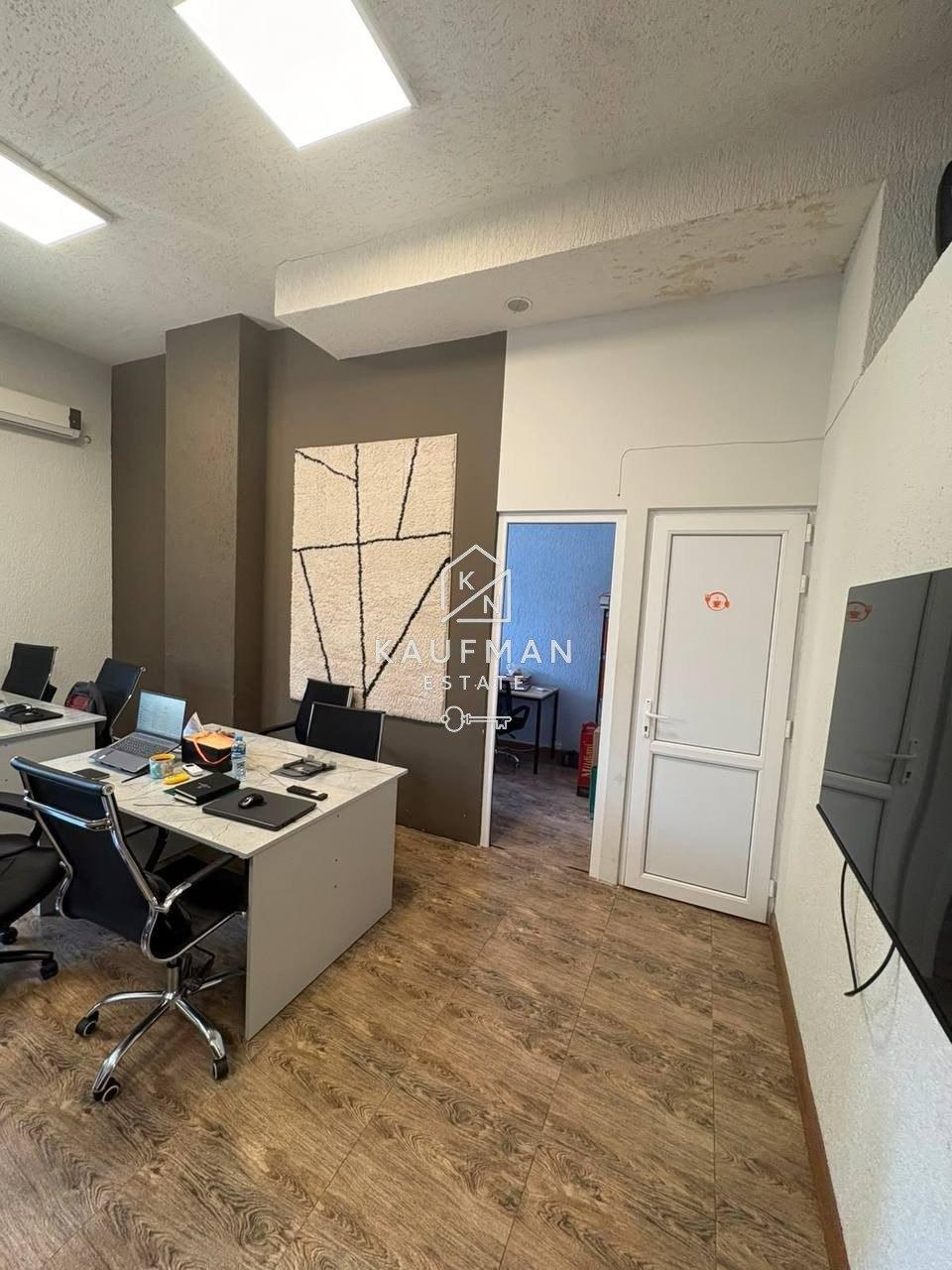 Commercial Property For Rent: 150 M² In Batumi, Khariton Akhvlediani St, 3-5 – $2,500 view 2