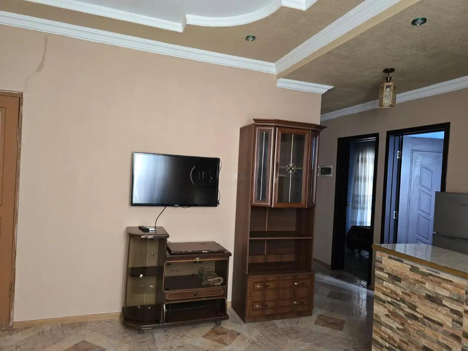 3-Room House For Rent In Batumi, Lado Asatiani St, 36 view 5