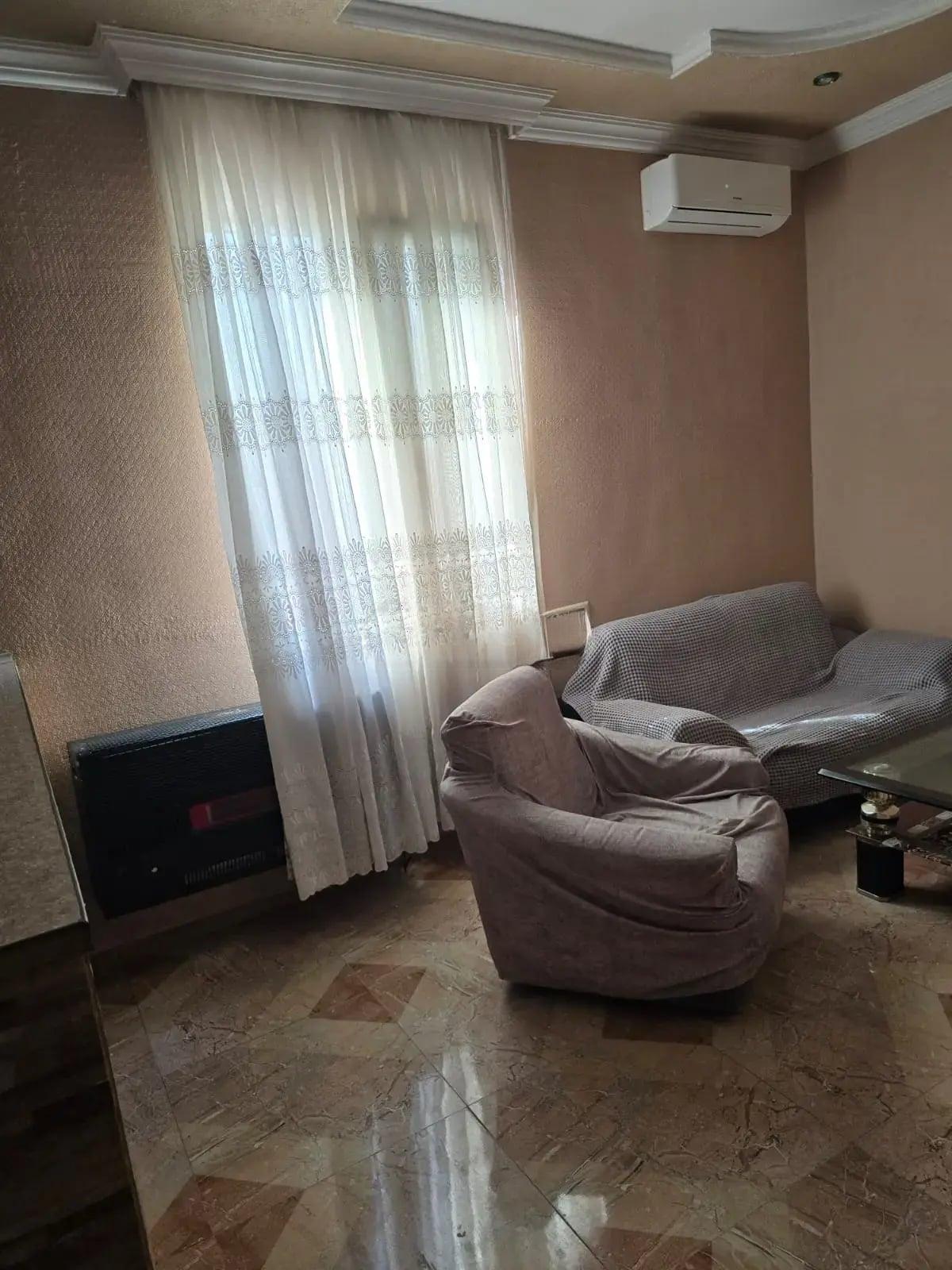 3-Room House For Rent In Batumi, Lado Asatiani St, 36 view 2