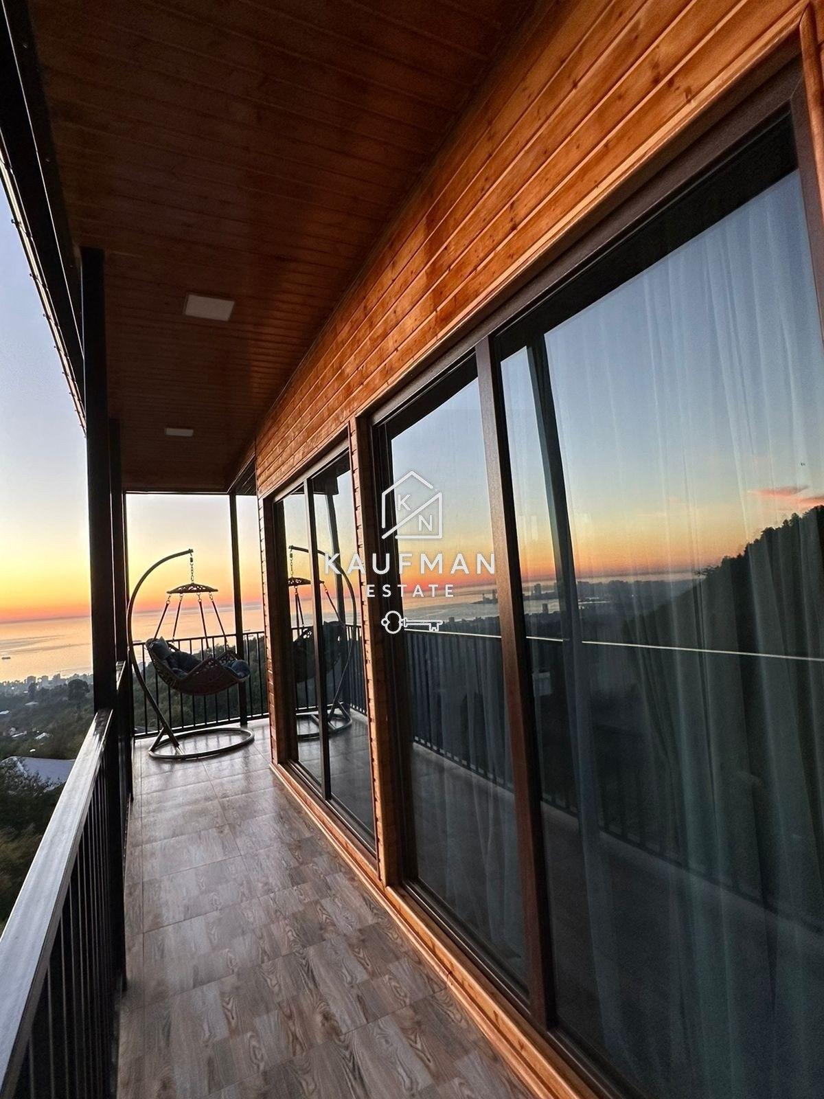 3-Room House For Rent In Batumi, Makhinjauri Tunnel, 12 view 1
