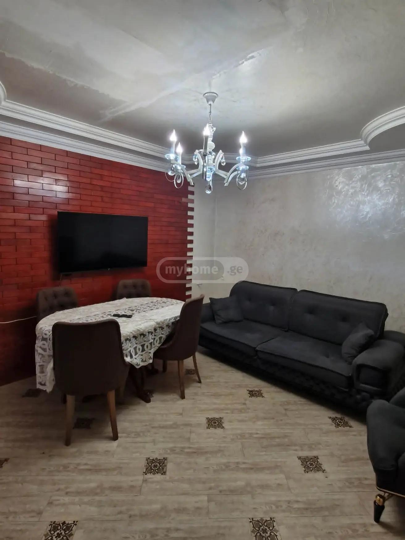 3-Room House For Rent In Batumi, Luka Asatiani St, 18 view 2