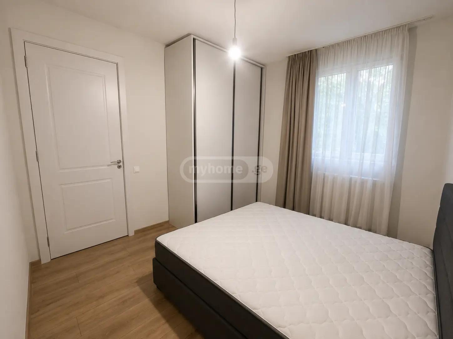 4-Room House In Batumi, Arsena Odzelashvili St, 7z, 80 M², Is Available For Daily Rent For 180 ₾ view 7