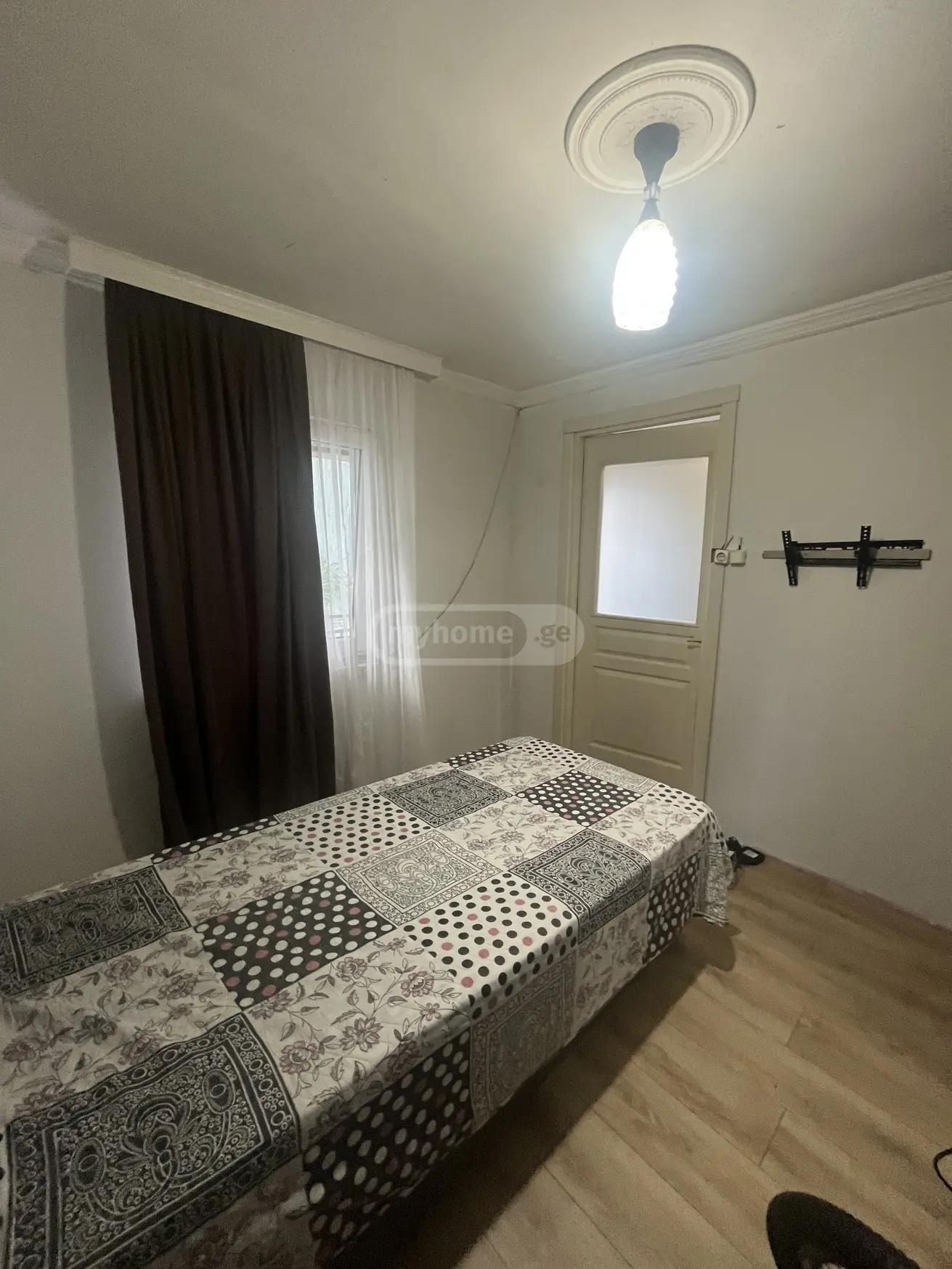 4-Room House In Batumi, Arsena Odzelashvili St, 7z, 80 M², Is Available For Daily Rent For 180 ₾ view 5