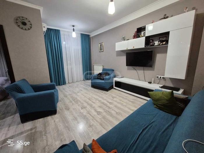 3-Zimmer-Wohnung, Saburtalo