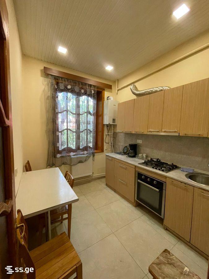 2 odalı daire, გიორგი მაზნიაშვილის ქუჩა