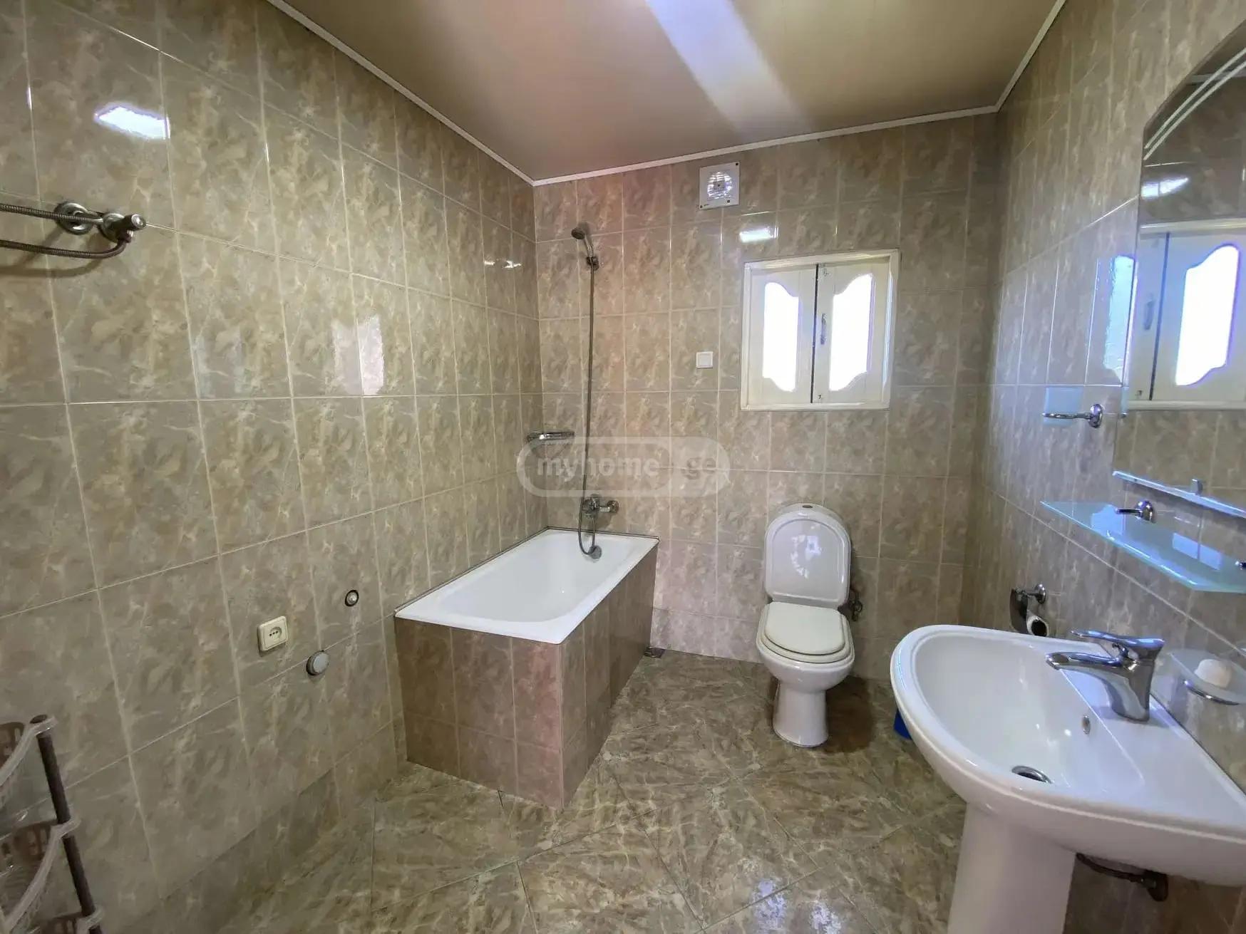 4-Room House In Batumi, Airport Highway, 106, 120 M², Is Available For Daily Rent For 280 ₾ view 9