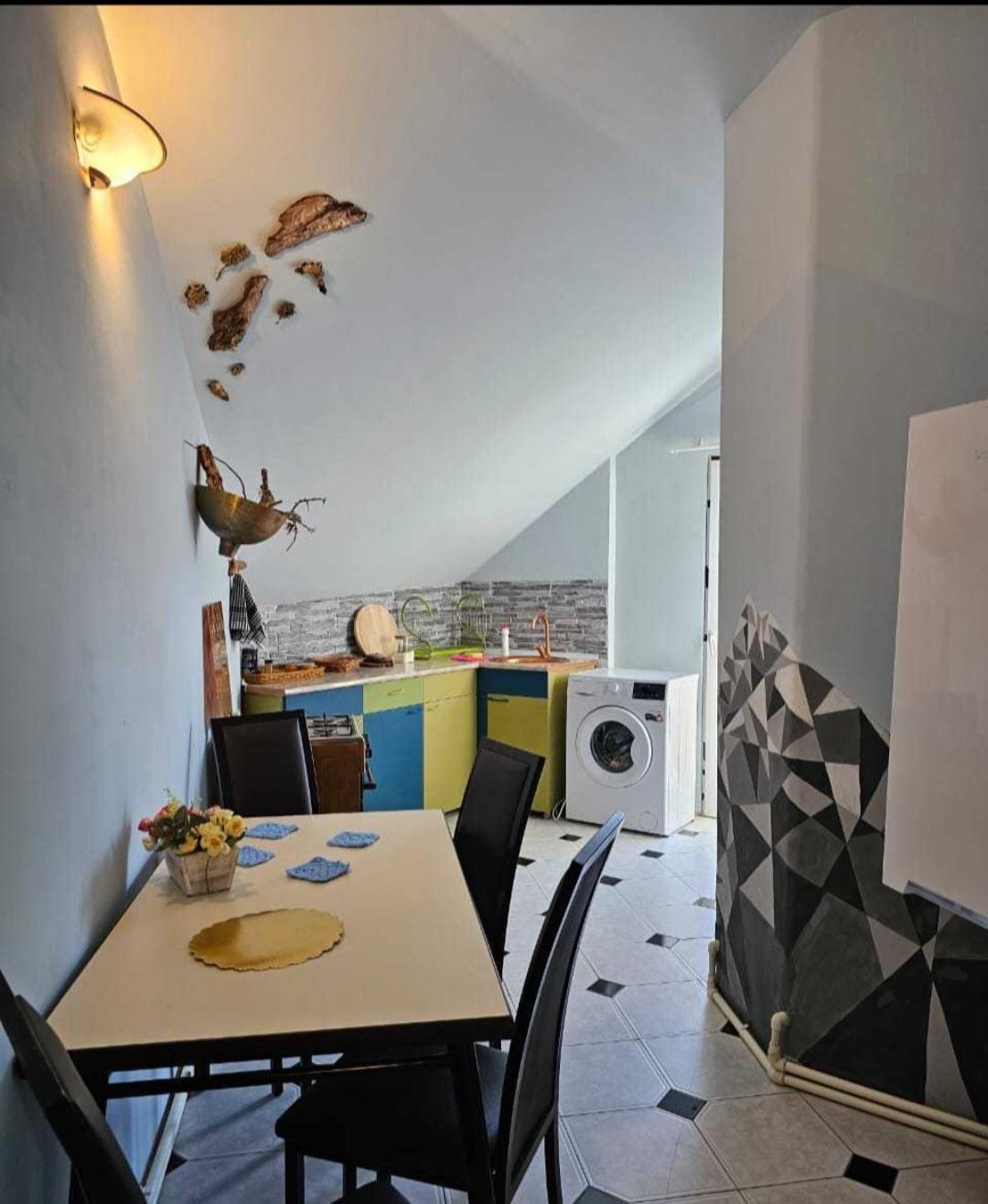 3-Room Apartment For Rent In Borjomi, Meskheti St, 23a view 4