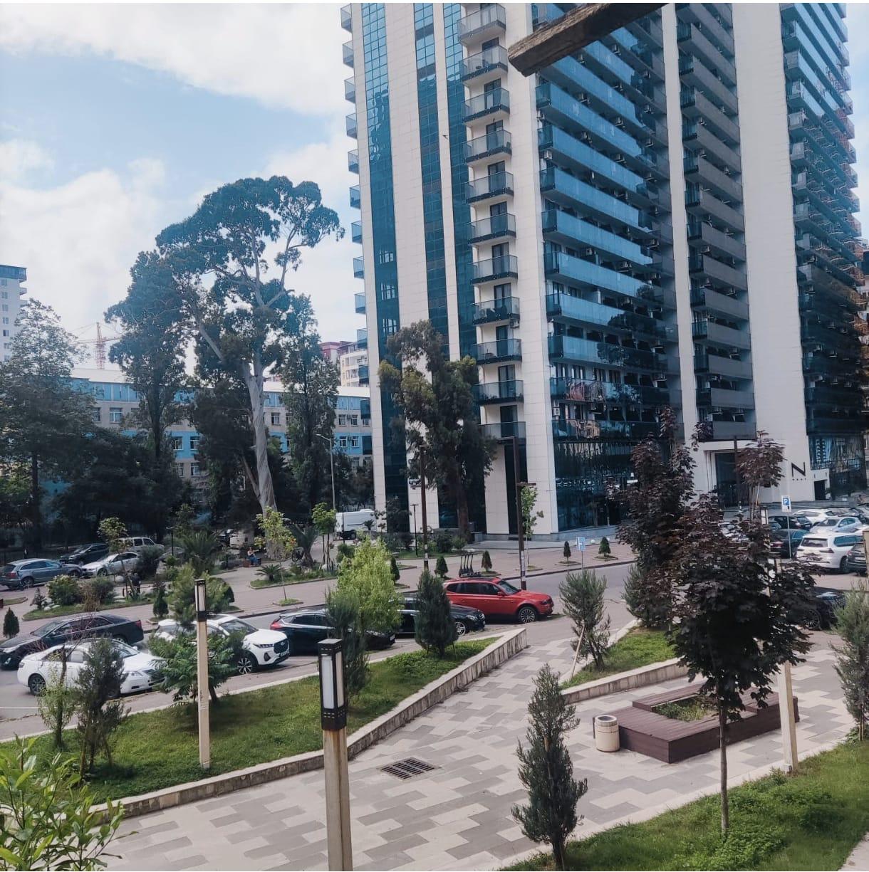 4-Room Apartment For Daily Rent In Batumi, Status House, 130 M² — 230 ₾ Per Day view 4