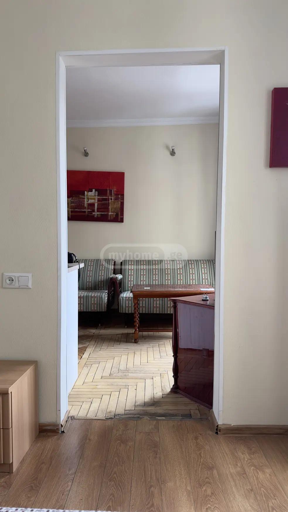 2-room apartment, Plekhanovi (7/10)