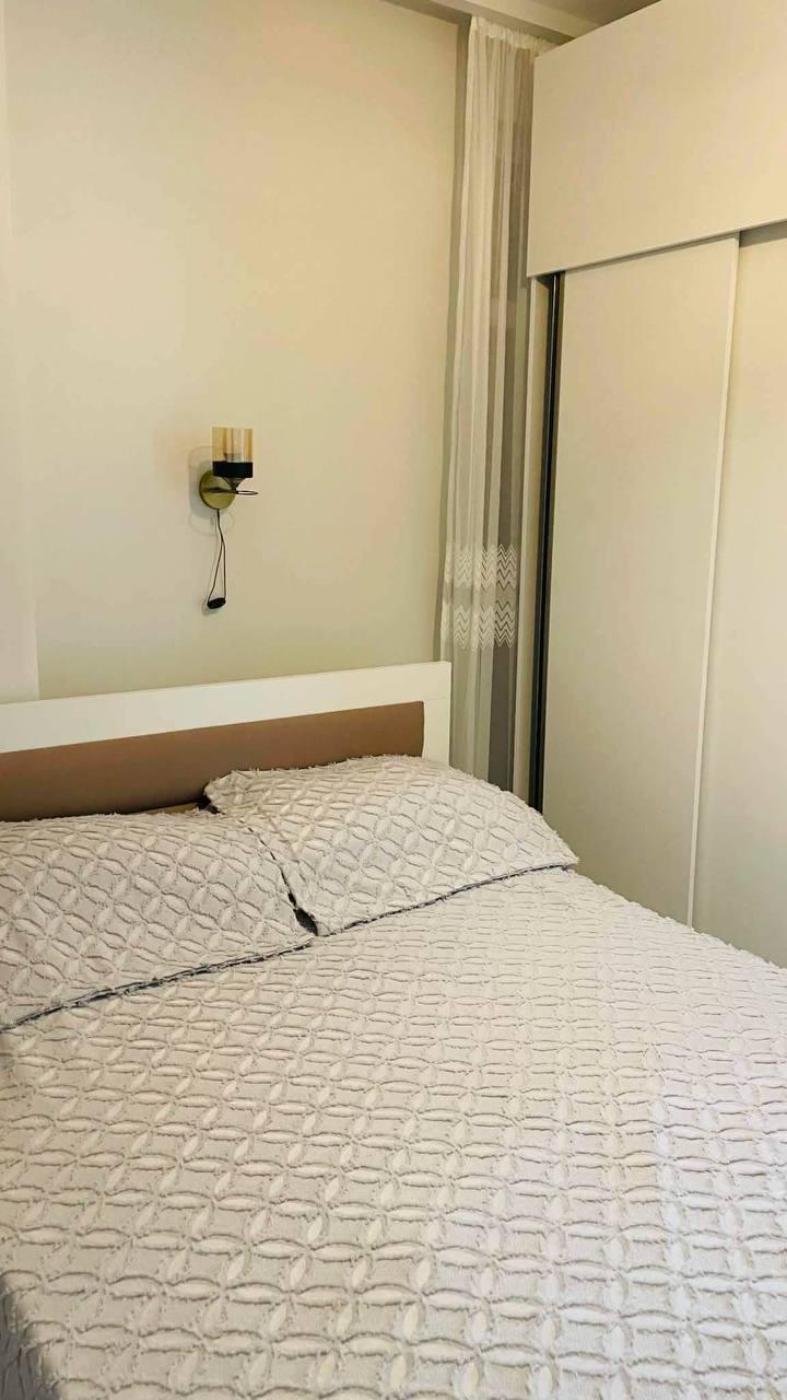 3-Room Apartment For Rent In Batumi, Tamar Mepe 1st Lane, 1 view 5