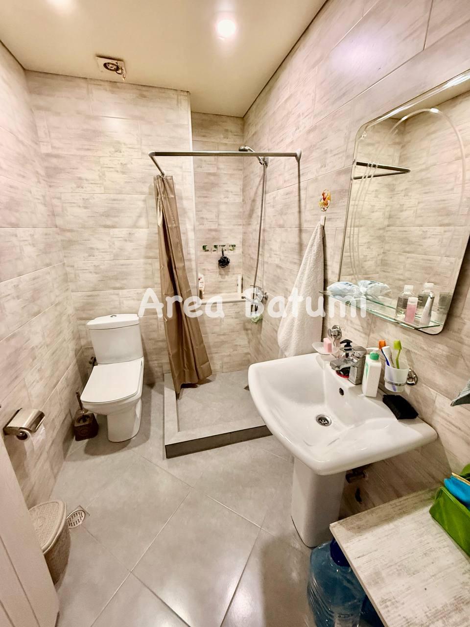 2-Room Apartment For Rent In Batumi, Alexander Pushkin St, 119/121 view 5