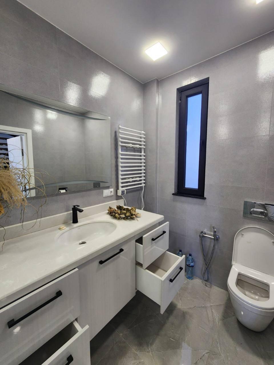 4-Room House For Sale In Batumi, Ioseb Grishashvili St view 12