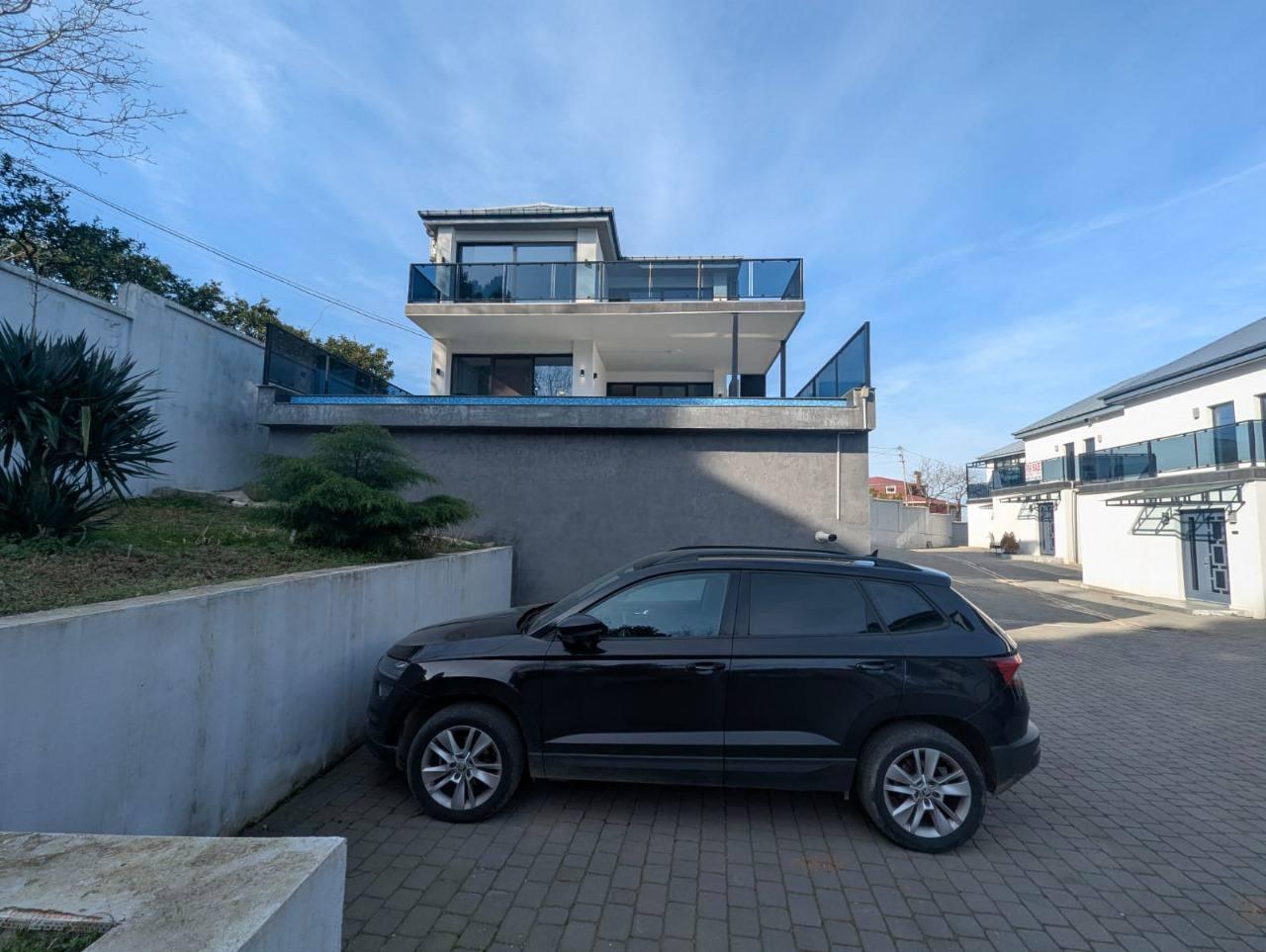 4-Room House For Sale In Batumi, Ioseb Grishashvili St view 2