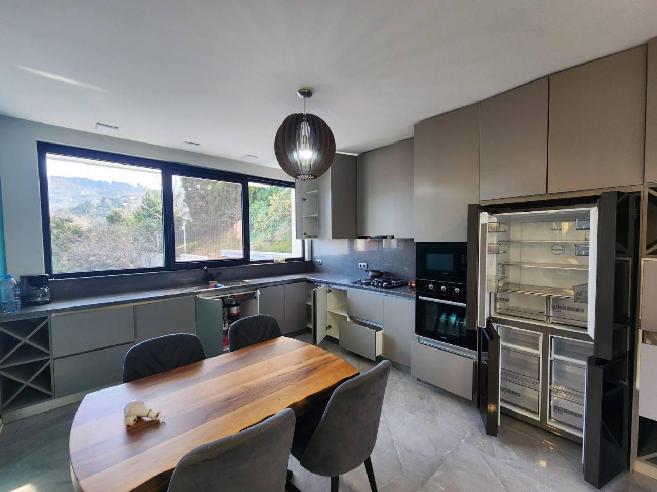 4-Room House For Sale In Batumi, Ioseb Grishashvili St view 21