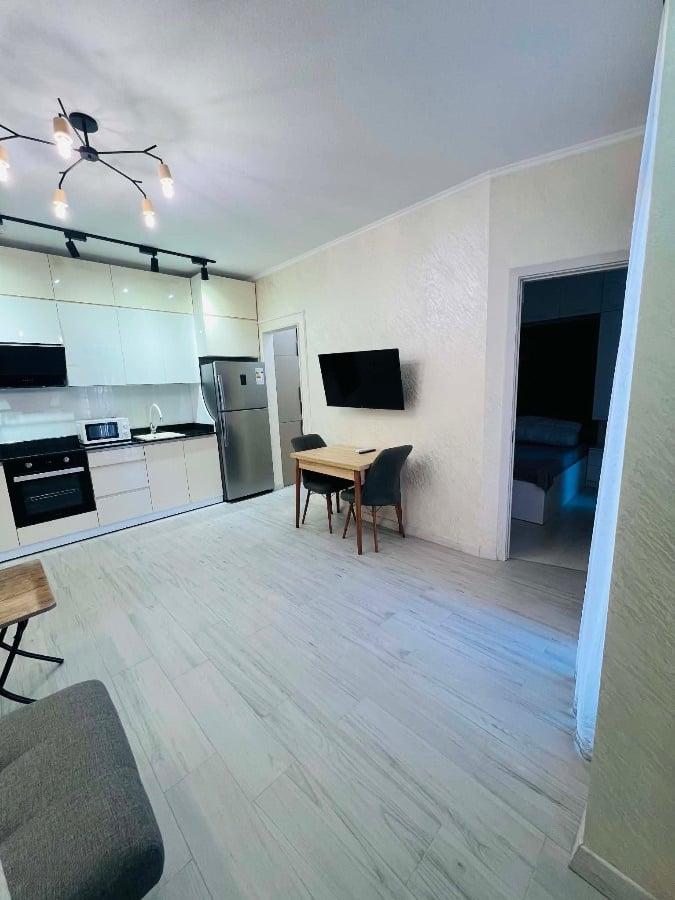 2-Room Apartment For Daily Rent In Batumi, Horizon Abashidze, 45 M² — 170 ₾ Per Day view 6