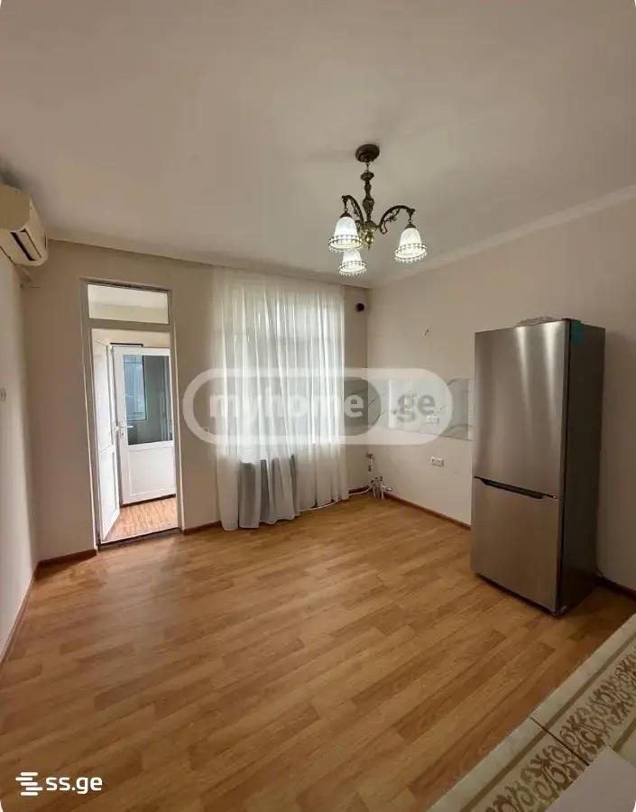 4-Room House For Rent In Batumi, Shroma St, 1 view 1