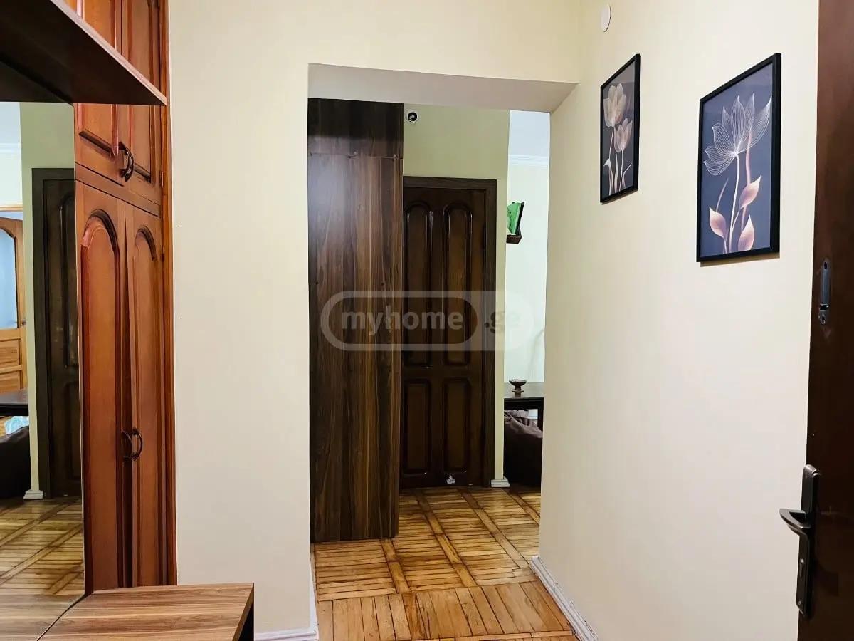 2-Room Apartment For Daily Rent In Batumi, 26 May St, 58, 50 M² — 180 ₾ Per Day view 4