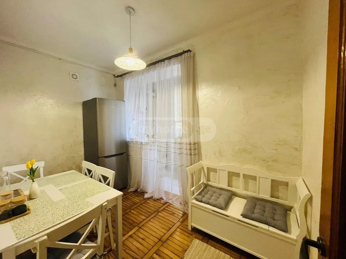 2-Room Apartment For Daily Rent In Batumi, 26 May St, 58, 50 M² — 180 ₾ Per Day view 2