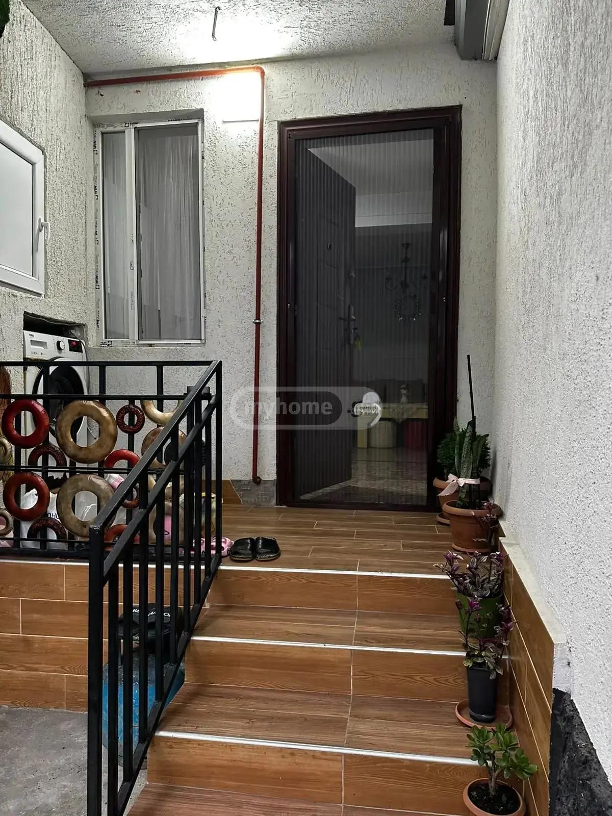 2-Room House In Batumi, Arsena Odzelashvili St, 7, 50 M², Is Available For Daily Rent For 140 ₾ view 26