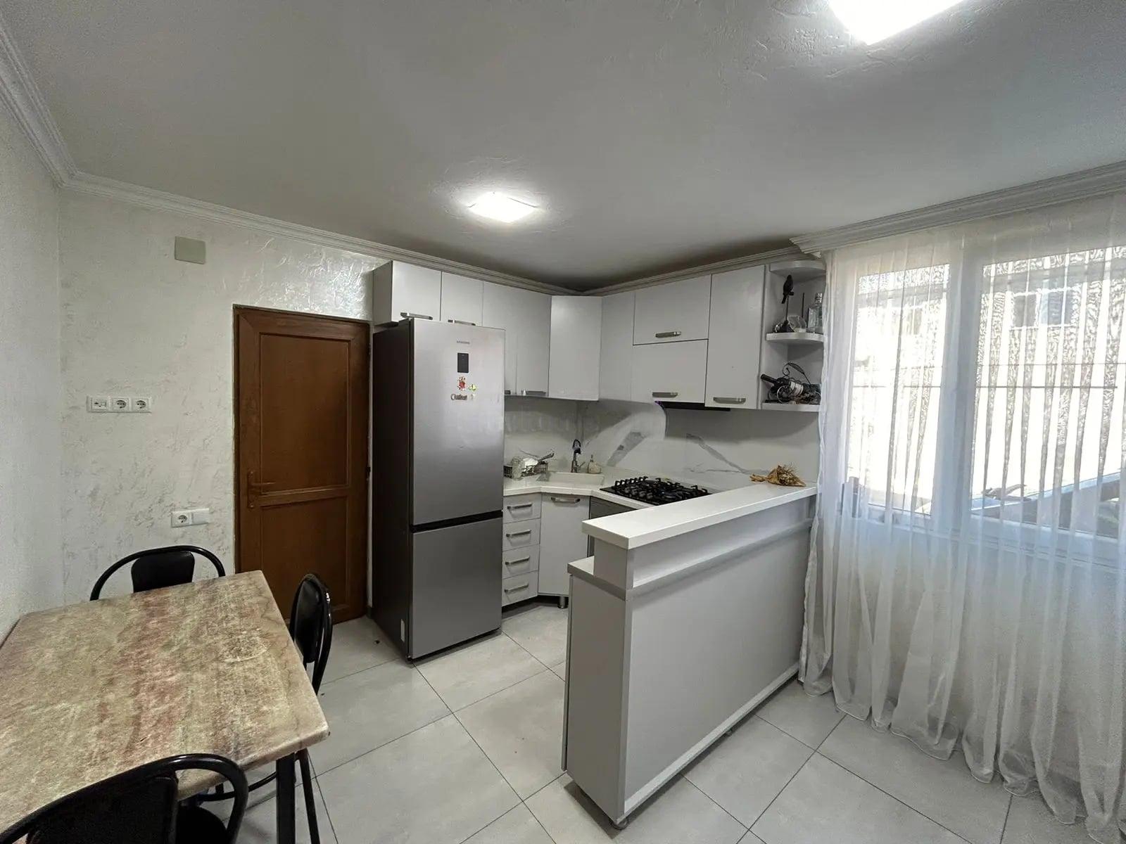 3-Room House For Rent In Batumi, Fridon Khalvashi 5th Dead End, 5 view 2