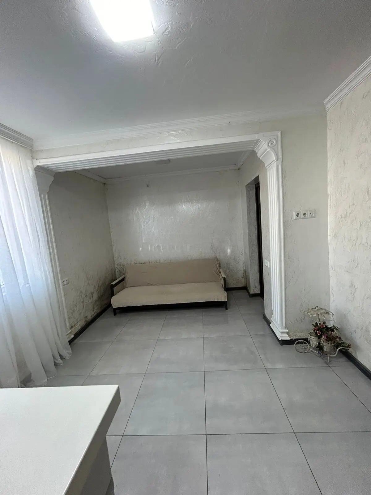 3-Room House For Rent In Batumi, Fridon Khalvashi 5th Dead End, 5 view 3