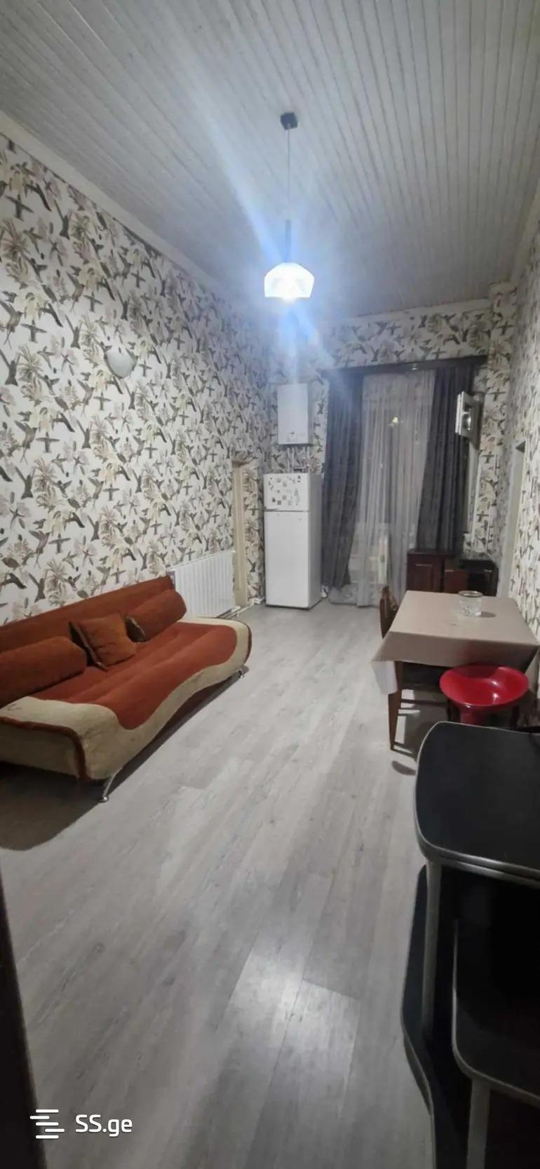 2-ოთახიანი ბინა, რამაზ ჩხიკვაძის ქუჩა