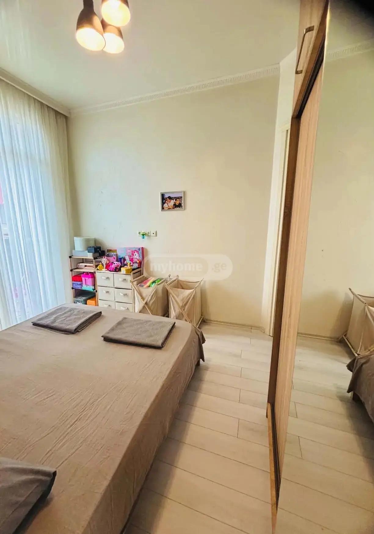 2-Room Apartment For Daily Rent In Batumi, Selim Khimshiashvili St, 20, 42 M² — 140 ₾ Per Day view 5