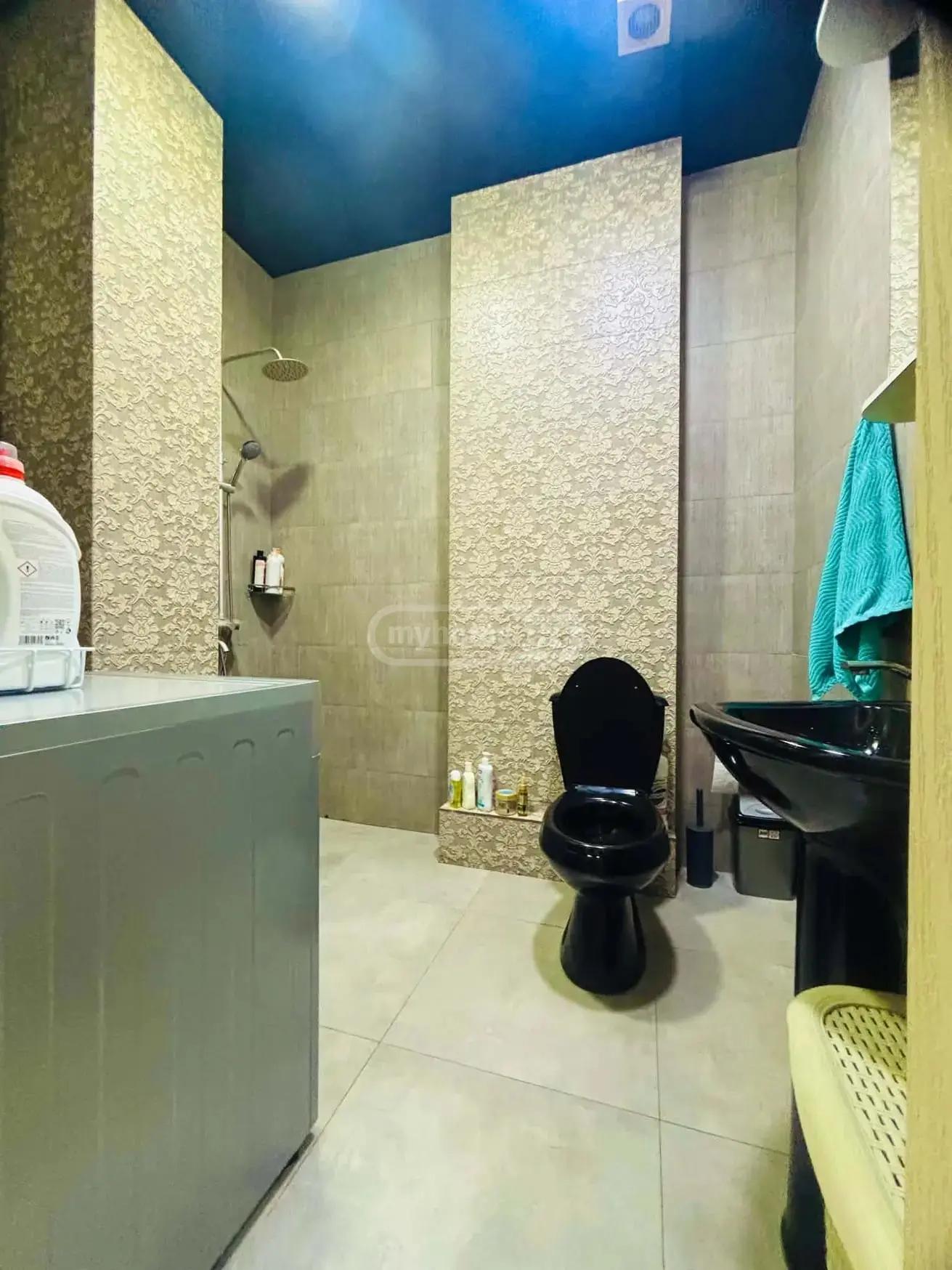 2-Room Apartment For Daily Rent In Batumi, Selim Khimshiashvili St, 20, 42 M² — 140 ₾ Per Day view 4