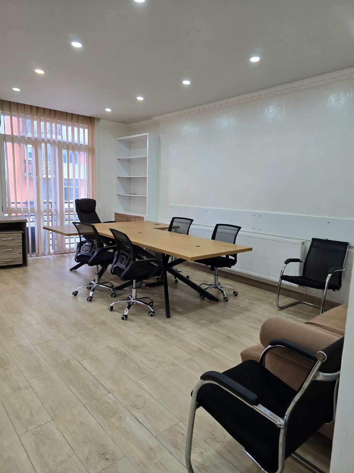 Commercial Property For Rent: 60 M² In Batumi, Real Palace – $800 view 9