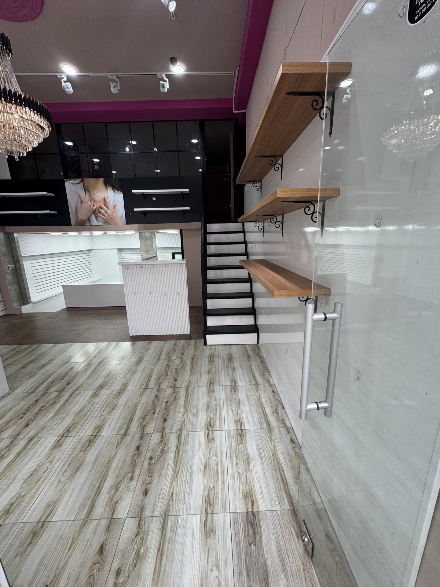 Commercial Property For Rent: 84 M² In Batumi, Kutaisi St, 15 – $1,700 view 7