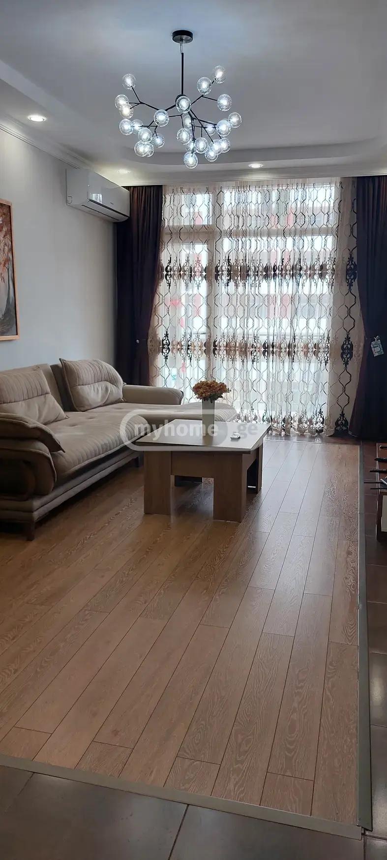 3-Room Apartment For Daily Rent In Batumi, Middle House, 70 M² — 250 ₾ Per Day view 4
