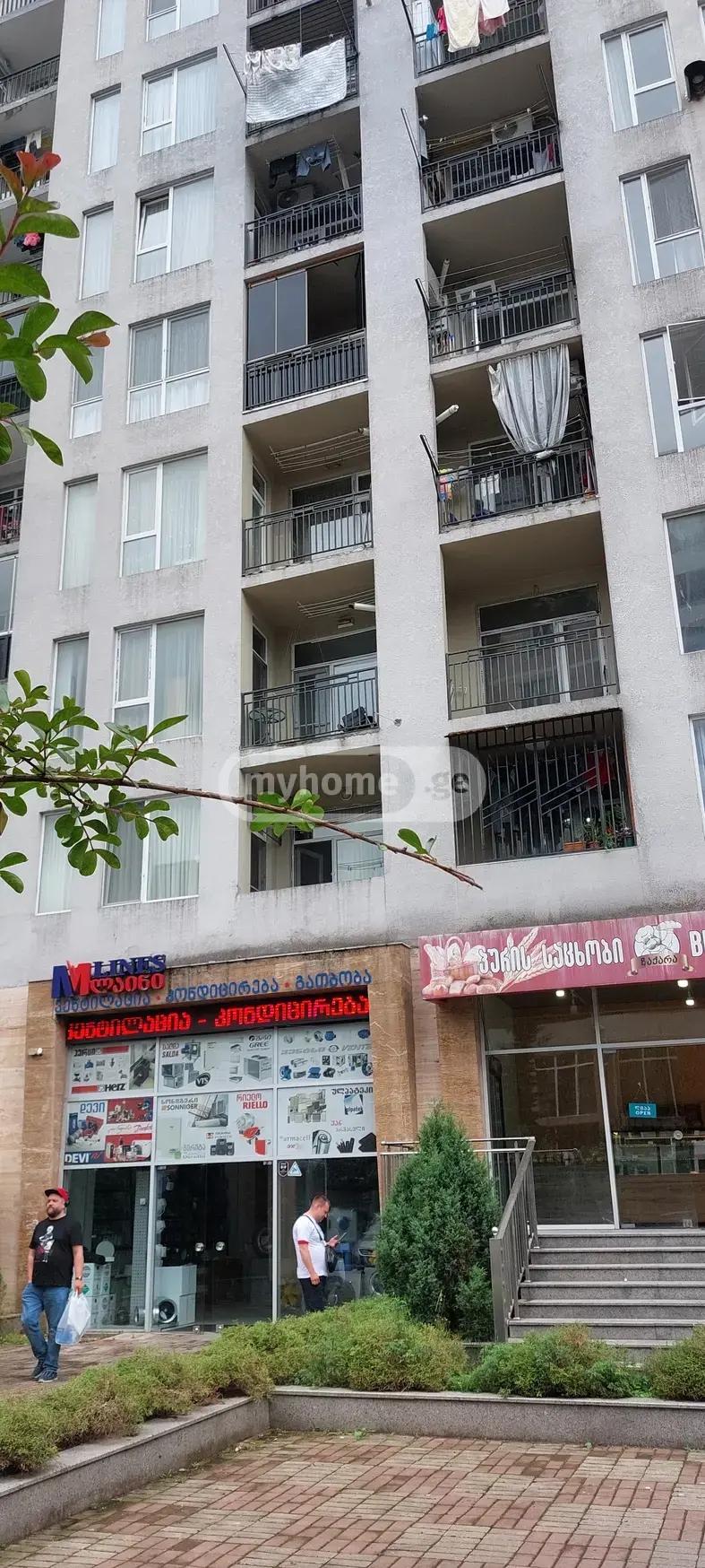 3-Room Apartment For Daily Rent In Batumi, Middle House, 70 M² — 250 ₾ Per Day view 15