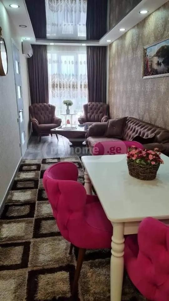 2-Room Apartment For Daily Rent In Batumi, Alliance Class, 50 M² — 130 ₾ Per Day view 1