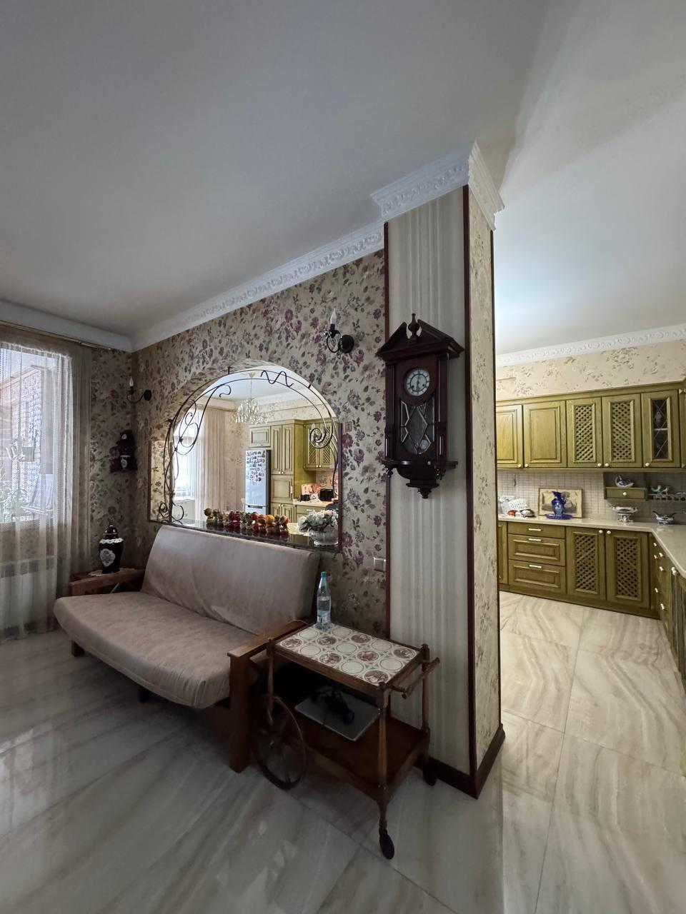 5-Room House For Sale In Batumi, Batumgori St view 8