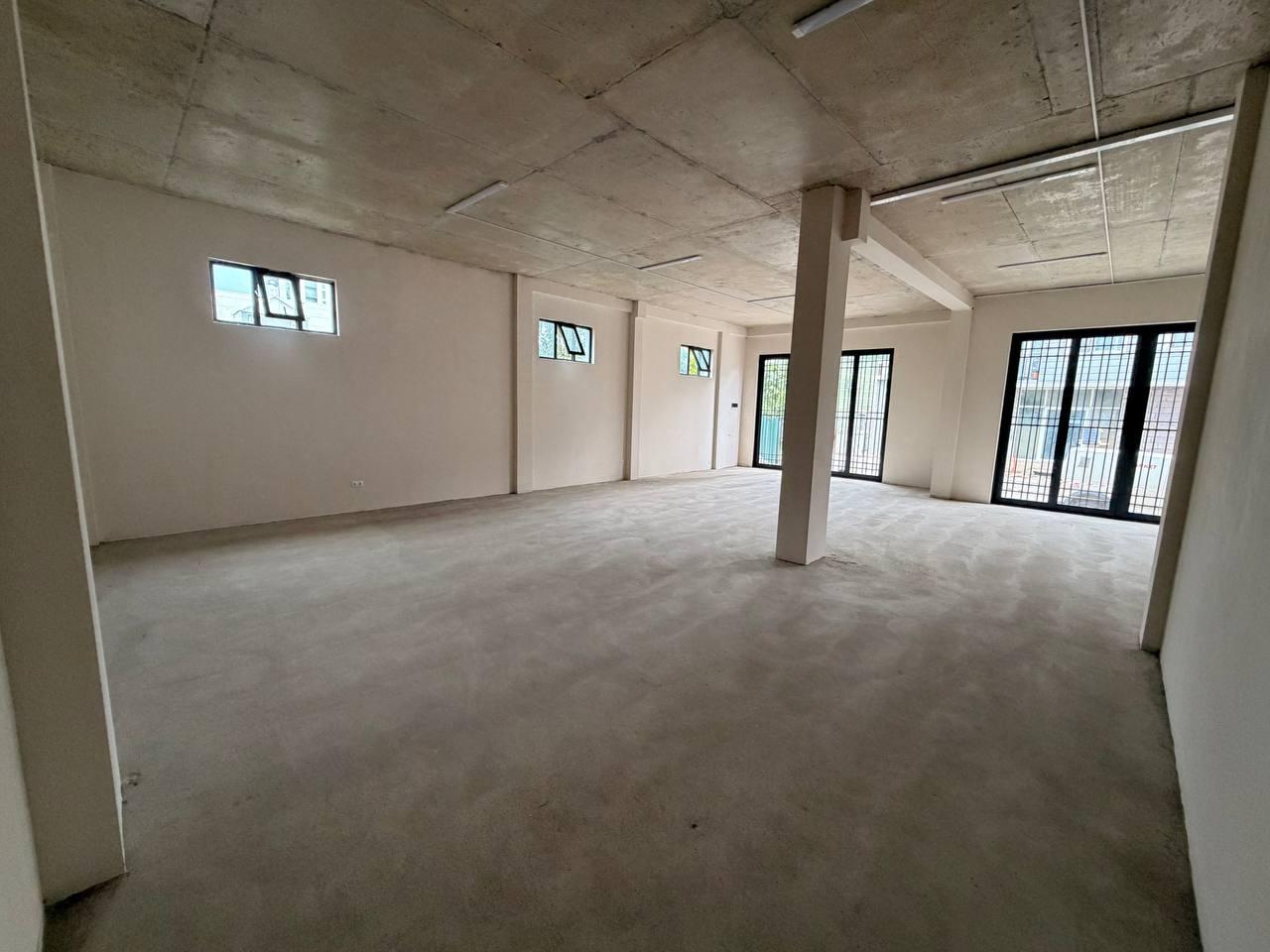 Commercial Property For Rent: 140 M² In Batumi, Mareti St – $1,150 view 2