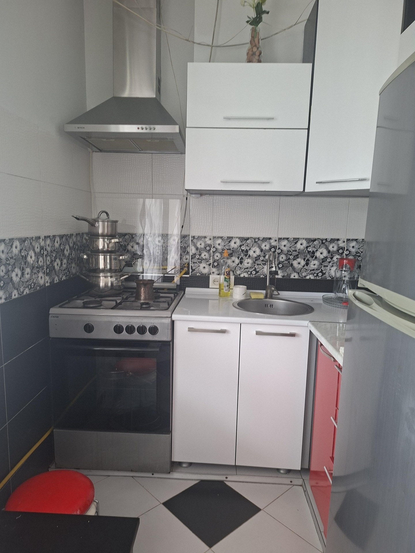 Studio Apartment For Daily Rent In Batumi, Shota Rustaveli St, 7/9, 60 M² — 150 ₾ Per Day view 9