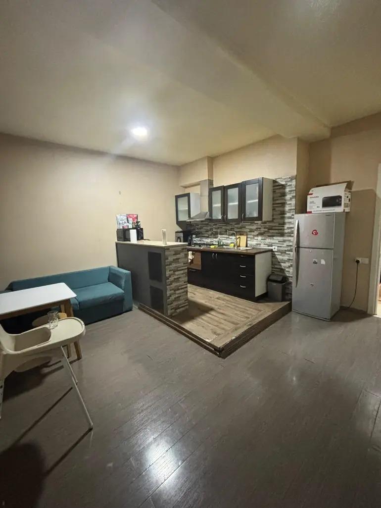 2-Zimmer-Wohnung, Chugureti