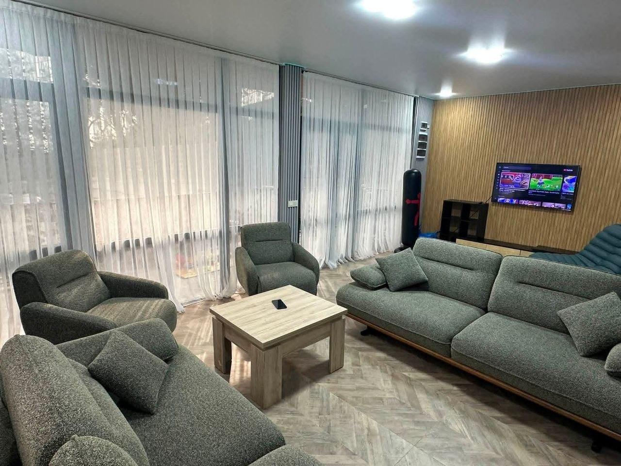 4-BR Cottage For Rent In Batumi, Makhinjauri Tunnel, 00 view 2