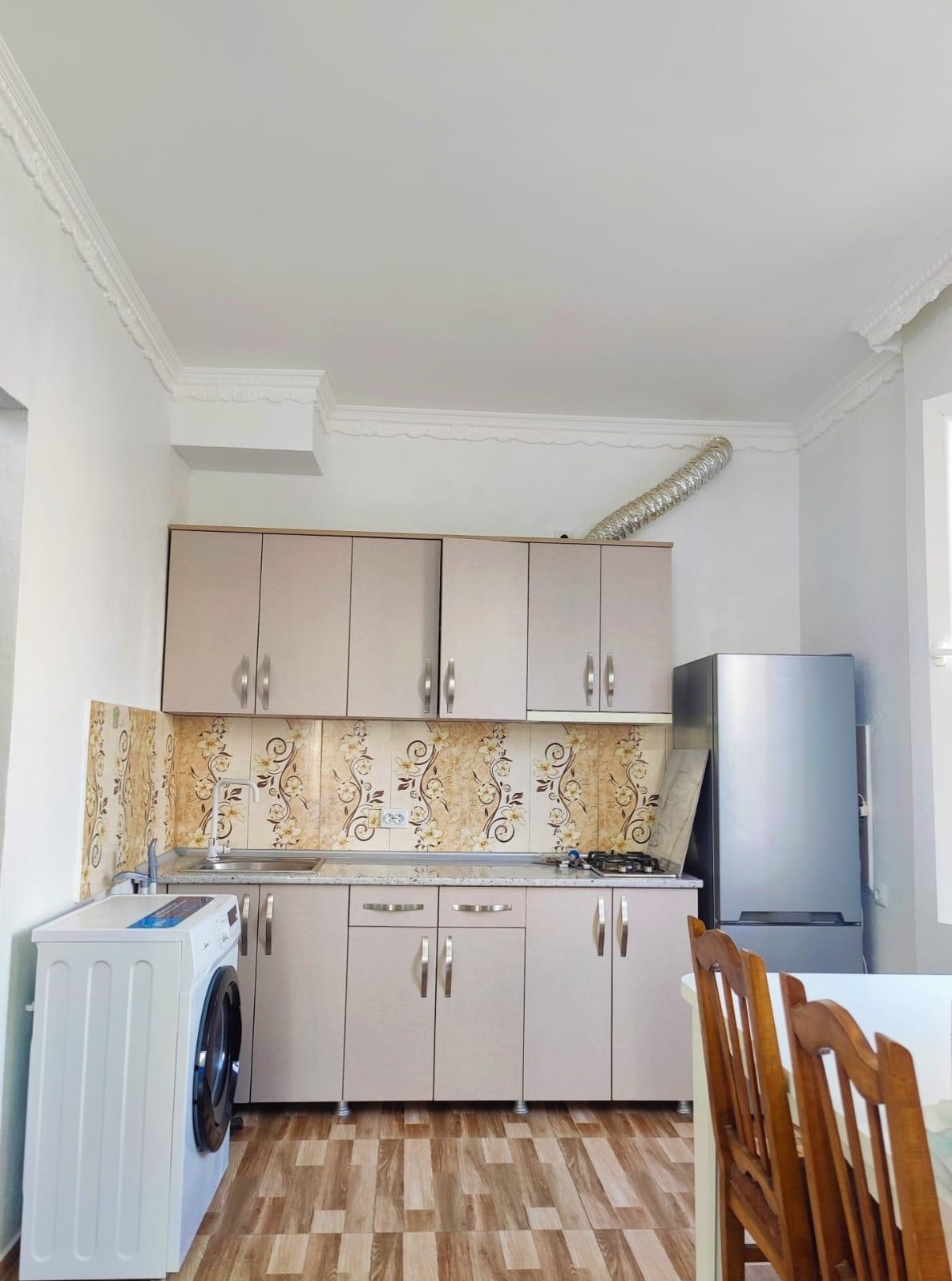 3-Room Apartment For Rent In Batumi, Tbeti St, 46 view 2